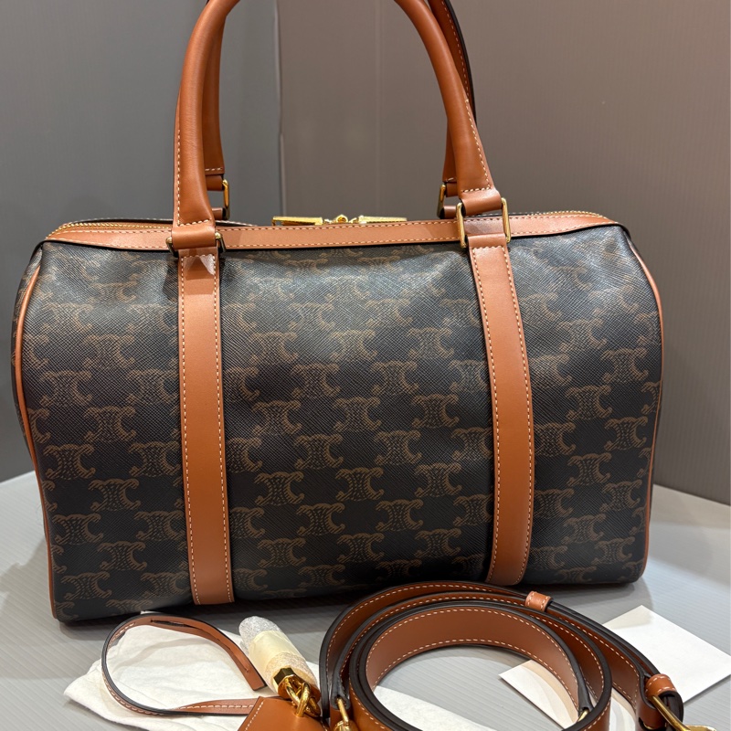 離櫃未使用品 Celine 凱旋門波士頓包/speedy30-11