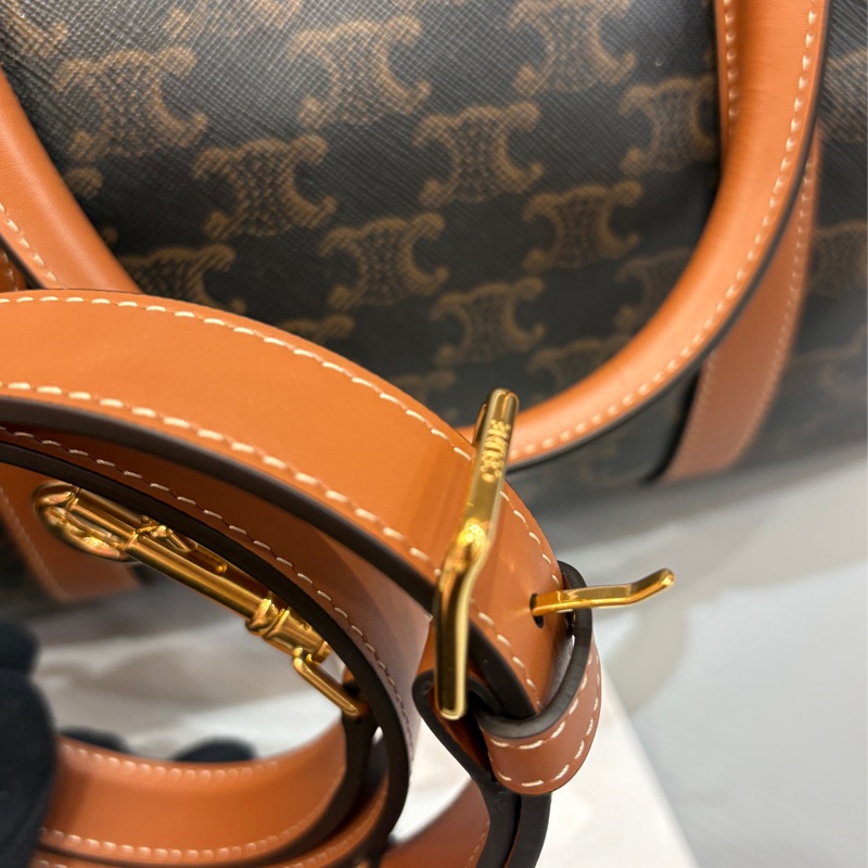 離櫃未使用品 Celine 凱旋門波士頓包/speedy30-17