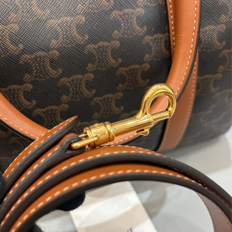 離櫃未使用品 Celine 凱旋門波士頓包/speedy30-18