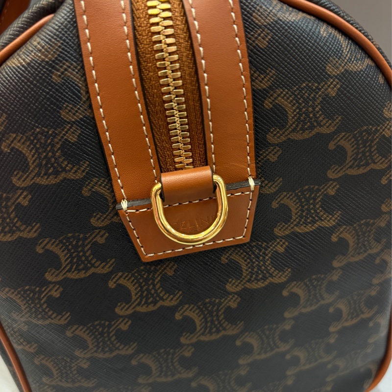 離櫃未使用品 Celine 凱旋門波士頓包/speedy30-21