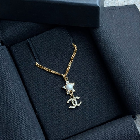 Chanel 24C 星星珍珠項鏈