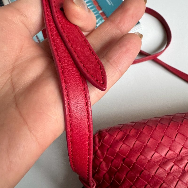 😍超級好裝💖 BV 紅色羊皮編織方形斜背包-11