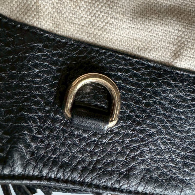 🎊逛街必背 GUCCI 黑色超軟皮革SOHO肩背包-17