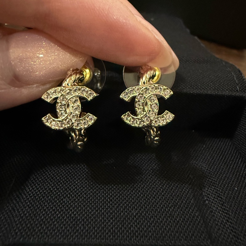💖Chanel 26P 金色 帶鑽 耳圈 耳針💖 全新-6