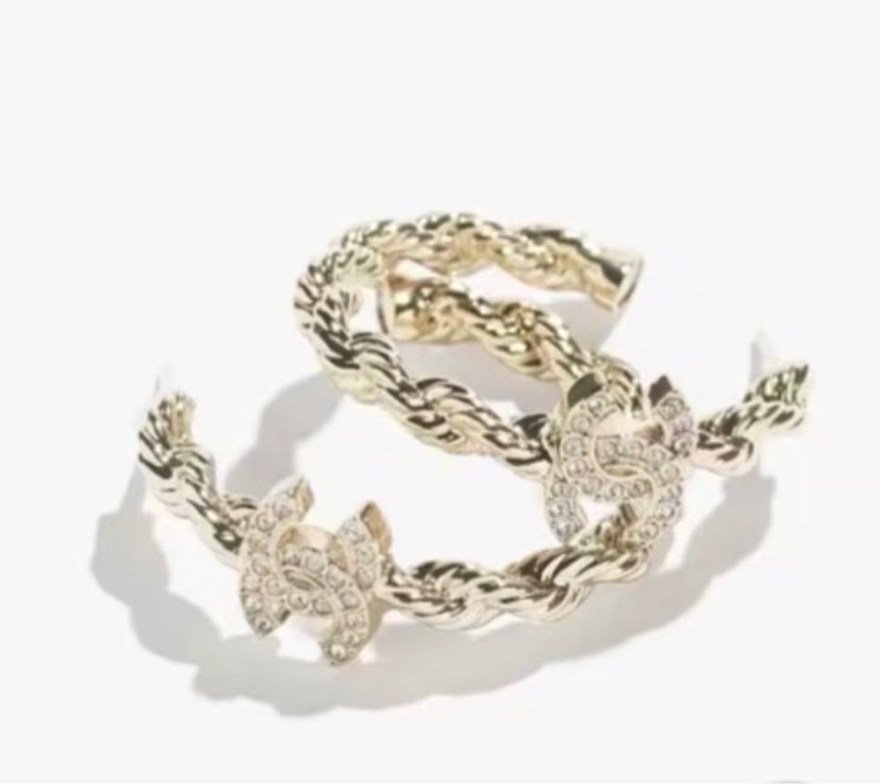 💖Chanel 26P 金色 帶鑽 耳圈 耳針💖 全新-7
