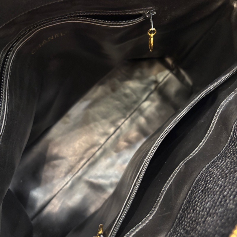 Chanel 黑金荔枝皮肩背購物托特包vintage-15