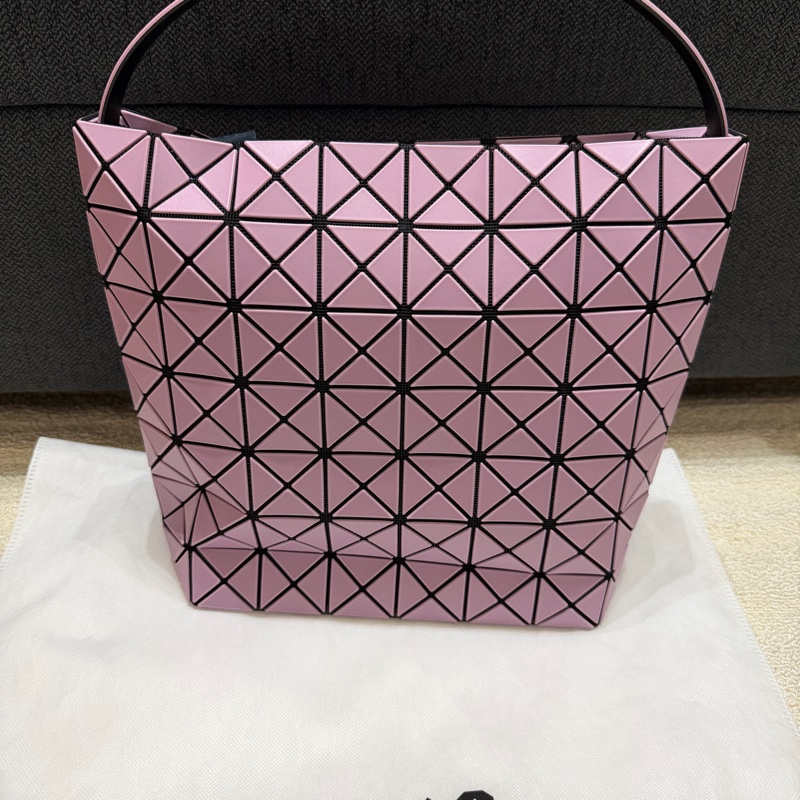 三宅一生 ISSEY MIYAKE VALLEY 大號 芭蕾包 薰衣草紫-0