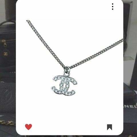 🛍️🎁 26 🔥 3月新品上架 💘 香奈兒 Chanel 經典銀色閃鑽頸鍊🔥 香奈兒熱賣款 香奈兒經典款
