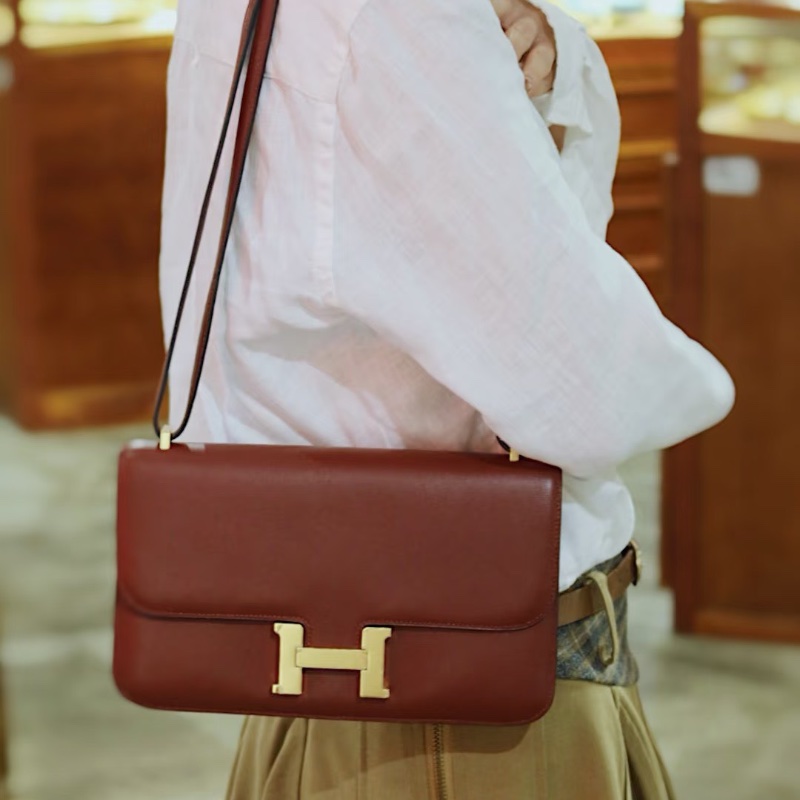 HERMES 波爾多紅金扣 橫版康康肩背斜背包25*13*3 98新配件塵袋-1
