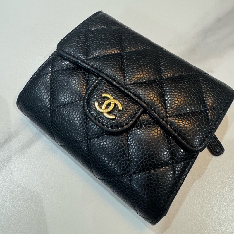 chanel 經典菱格紋短夾-6