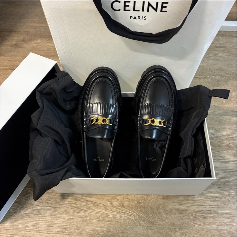 閒置新 僅試穿 Celine賽琳37碼樂福鞋 附件:塵袋+盒-0