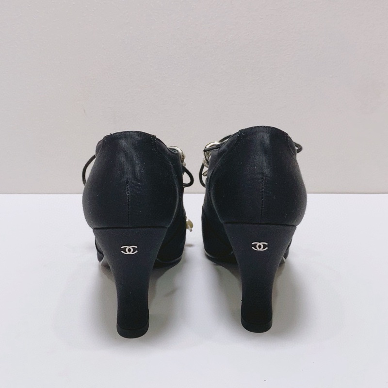 99新Chanel香奈兒黑色珍珠蝴蝶結女士高跟鞋37碼，無附件-2