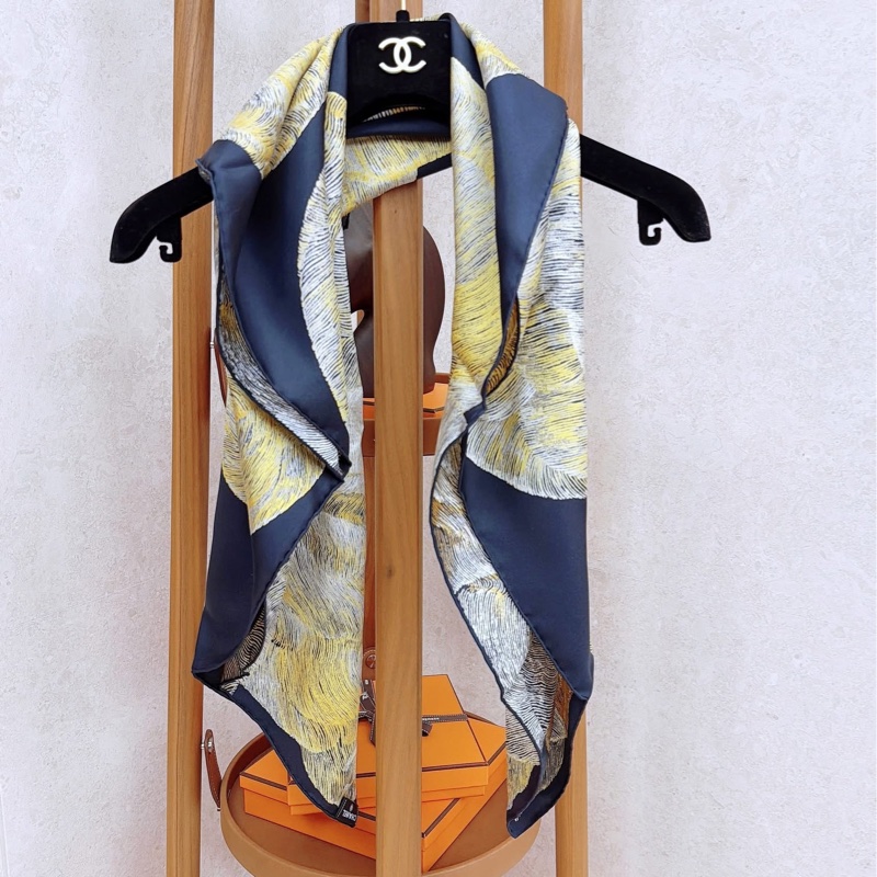 Chanel 香奈兒VIC 絲巾/中秋系列/深藍色/90*90cm/全新美品-2