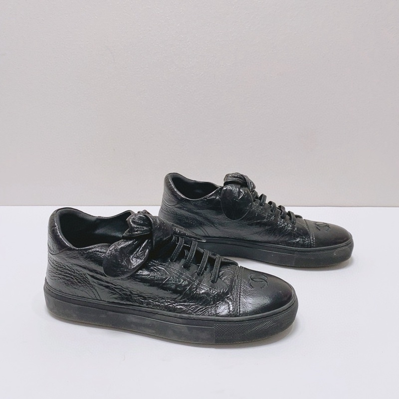 Chanel香奈兒蝴蝶結黑色休閒鞋板鞋39碼，無附件-0