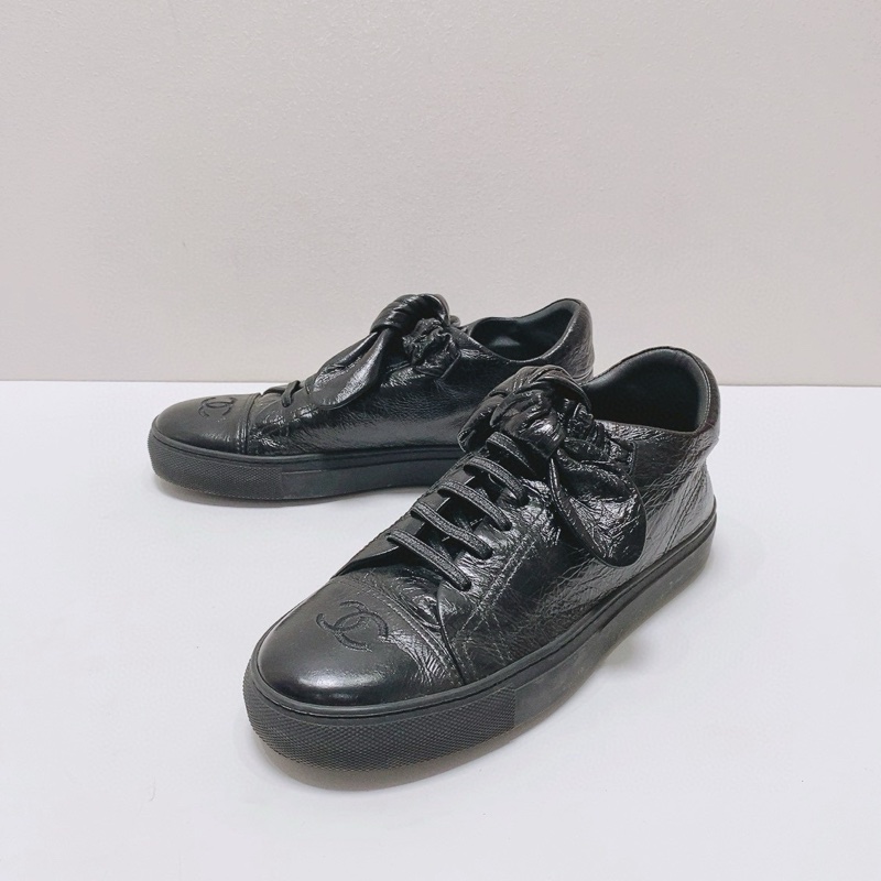 Chanel香奈兒蝴蝶結黑色休閒鞋板鞋39碼，無附件-3