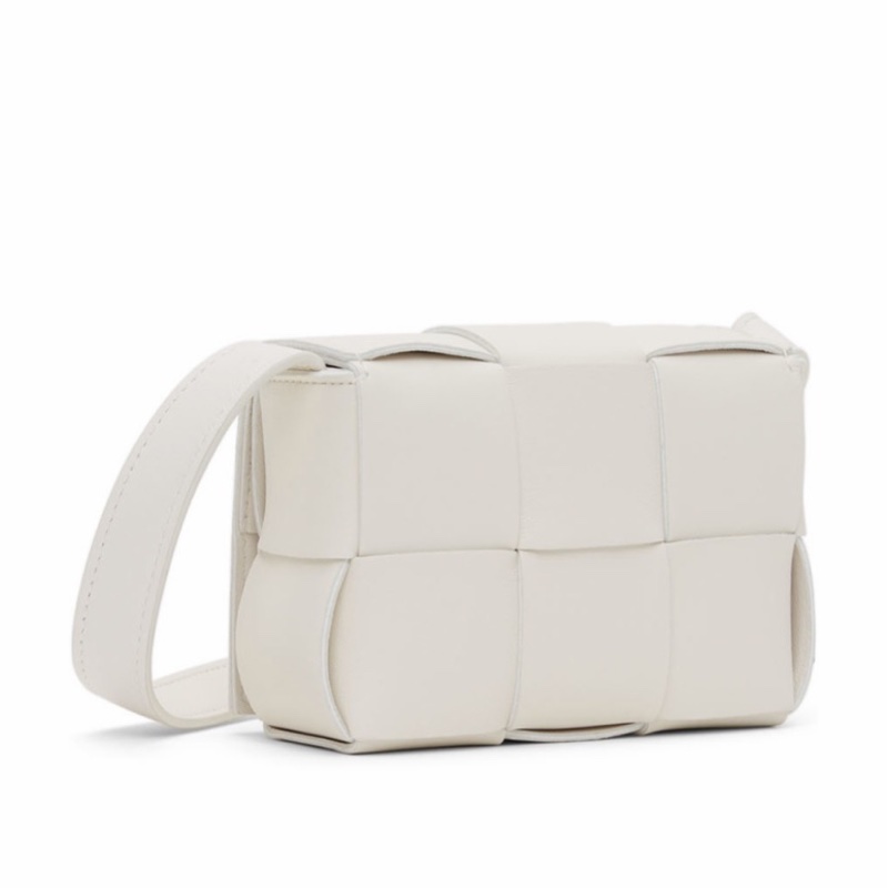 Bottega Veneta 女士 CASSETTE斜挎包均碼碼MINI、12cm*4cm*8cm-1