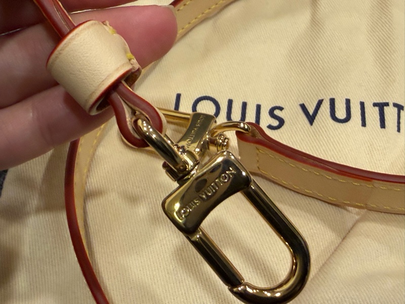 LV 斜背帶 全新 配件 保證正品-13