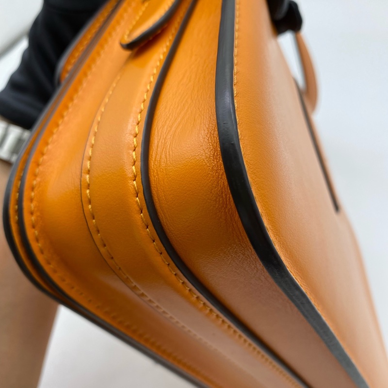 LouisVuitton路易威登 Pont 9芯片款 磨面花卉磁扣 牛皮 手袋單肩-6