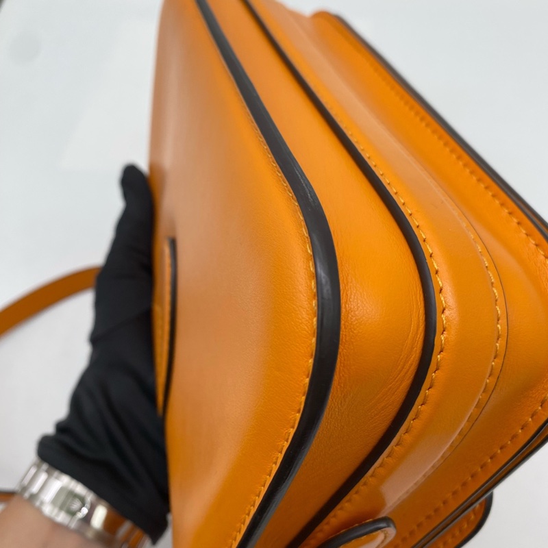 LouisVuitton路易威登 Pont 9芯片款 磨面花卉磁扣 牛皮 手袋單肩-7