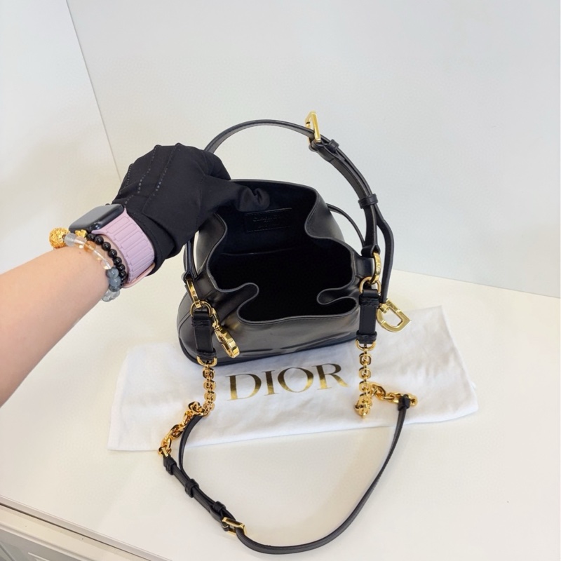✨Dior Jisoo同款 黑金牛皮 水桶包 斜背肩背手提 鏈條可拆卸日常通用🖤-8