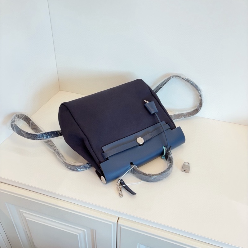 ✨Hermes herbag31 後背包 包型很好 鎖鑰匙齊全💙-6