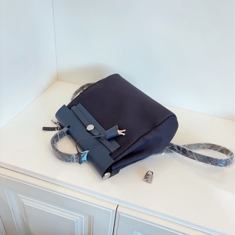 ✨Hermes herbag31 後背包 包型很好 鎖鑰匙齊全💙-7