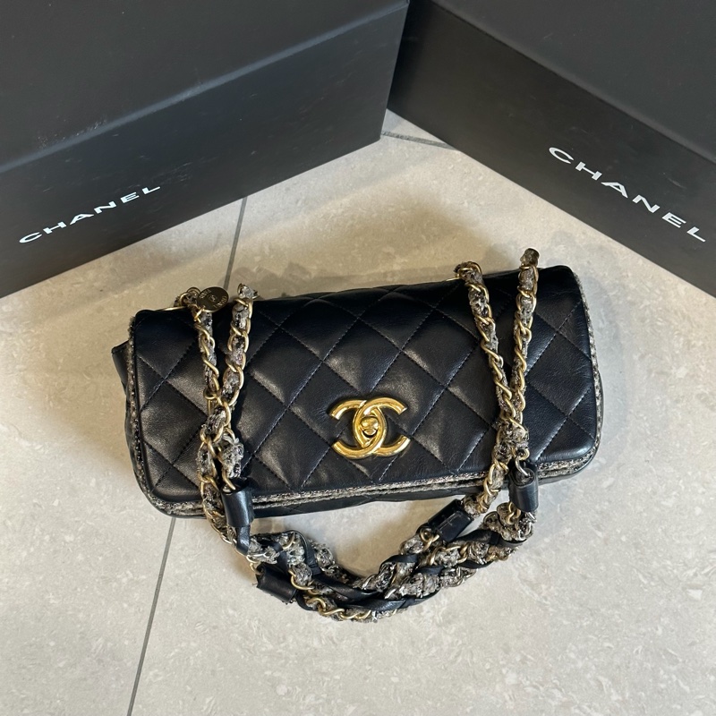 稀有款❤️ 香奈兒 #黑金 #滾邊 #CF #法棍包-8