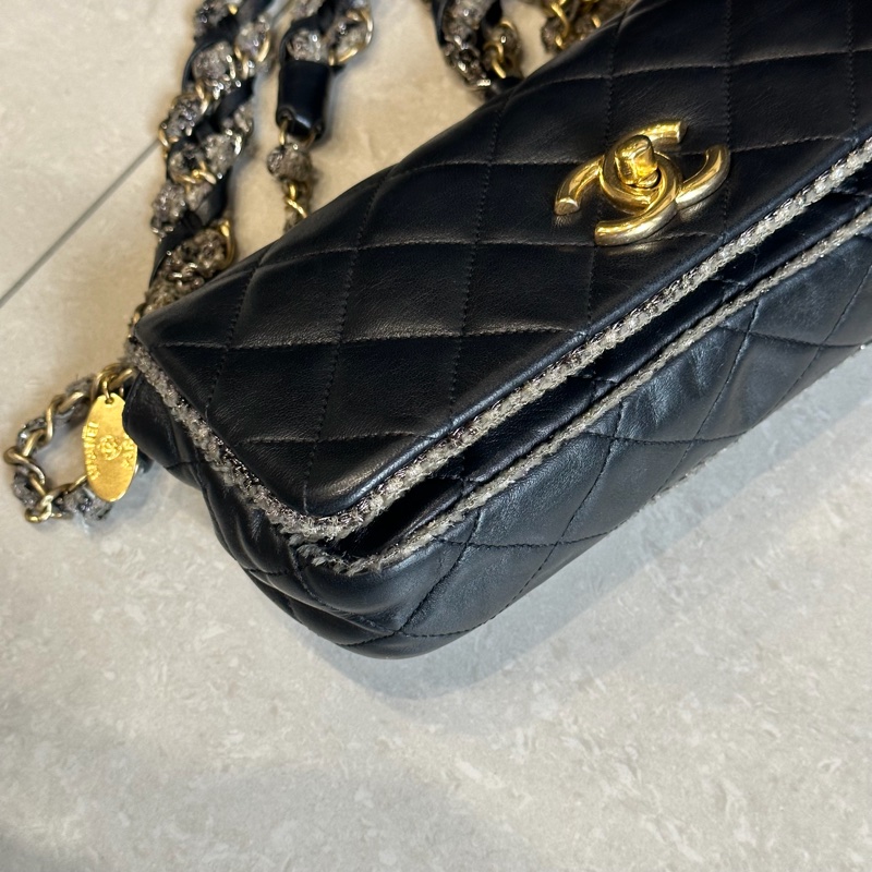 稀有款❤️ 香奈兒 #黑金 #滾邊 #CF #法棍包-11