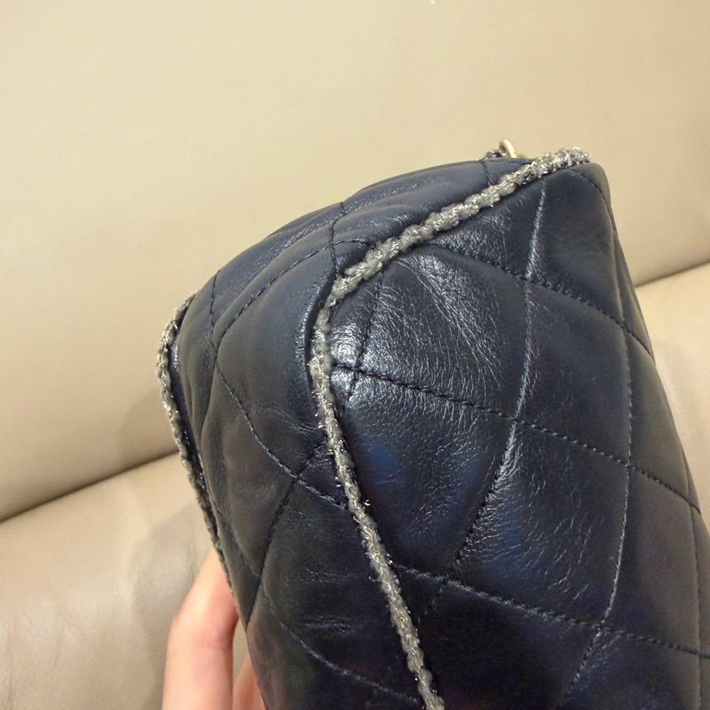 稀有款❤️ 香奈兒 #黑金 #滾邊 #CF #法棍包-37