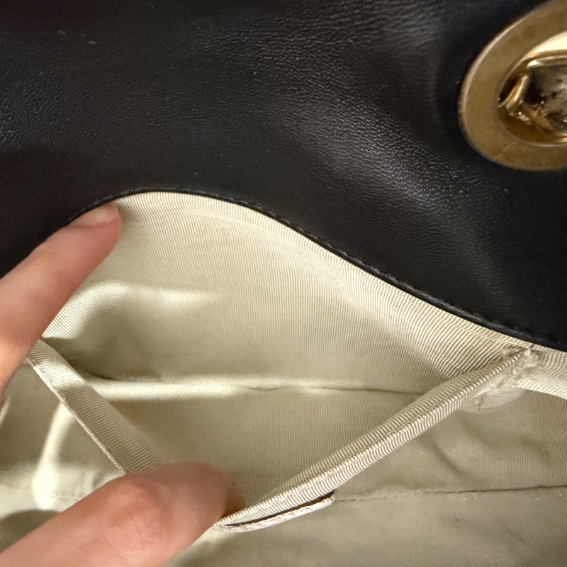 稀有款❤️ 香奈兒 #黑金 #滾邊 #CF #法棍包-55