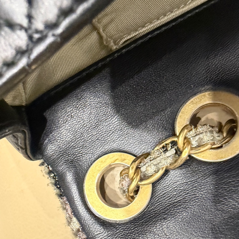 稀有款❤️ 香奈兒 #黑金 #滾邊 #CF #法棍包-65