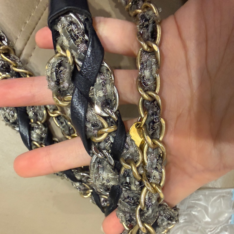 稀有款❤️ 香奈兒 #黑金 #滾邊 #CF #法棍包-67