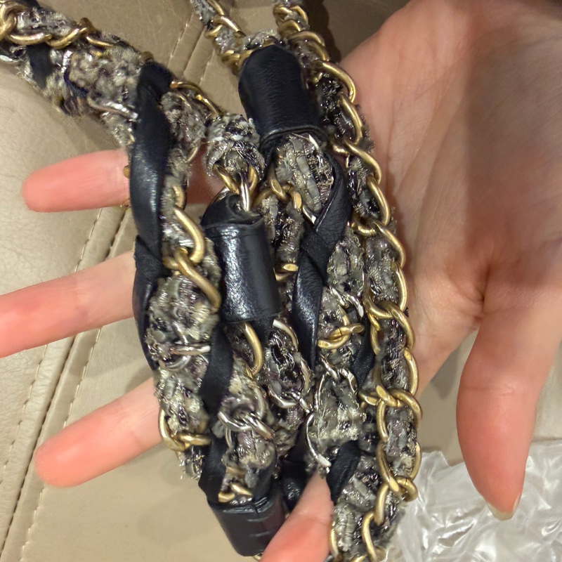 稀有款❤️ 香奈兒 #黑金 #滾邊 #CF #法棍包-69