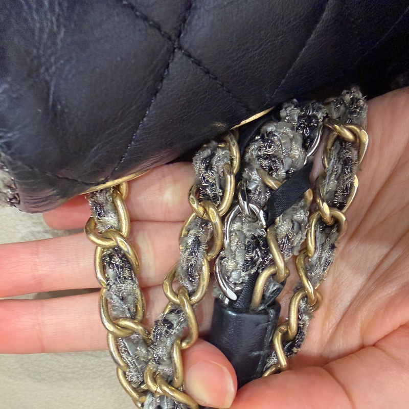 稀有款❤️ 香奈兒 #黑金 #滾邊 #CF #法棍包-72