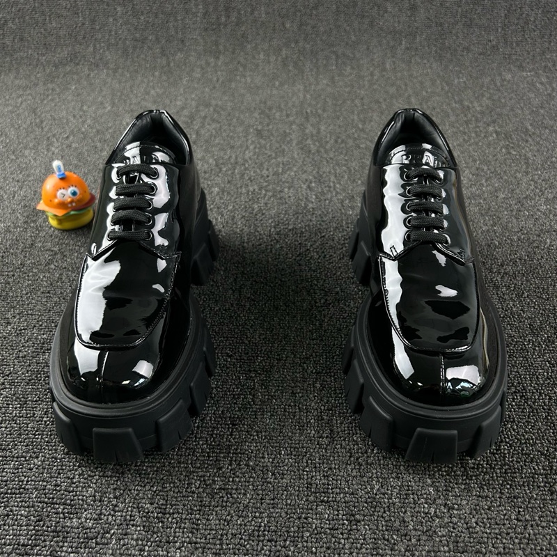 Prada普拉達樂福鞋黑色齒輪厚底鞋 尺碼38-6