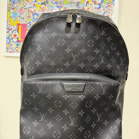 Louis Vuitton黑花後背包芯片款