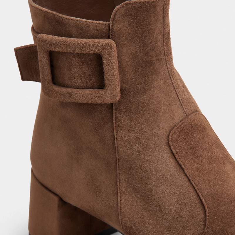 Roger Vivier 女士 Très Vivier拉鍊設計短筒靴34 35 36 36.5 37 37.5 38 38.5 39 39.5 40 40.5 41 42碼跟高: 4.5cm-6