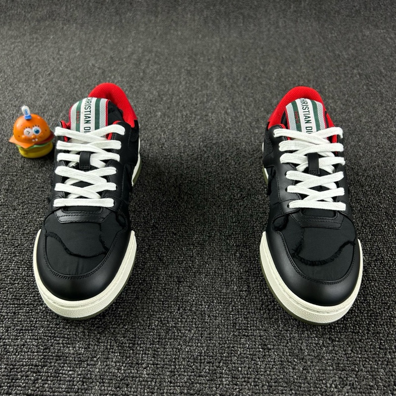 全新閑置品未使用Dior迪奧黑紅休閒鞋 尺碼38-1