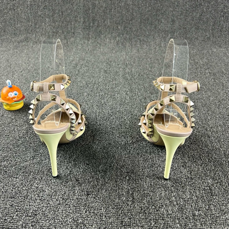 Valentino華倫天奴黃色高跟鞋 尺碼37-9