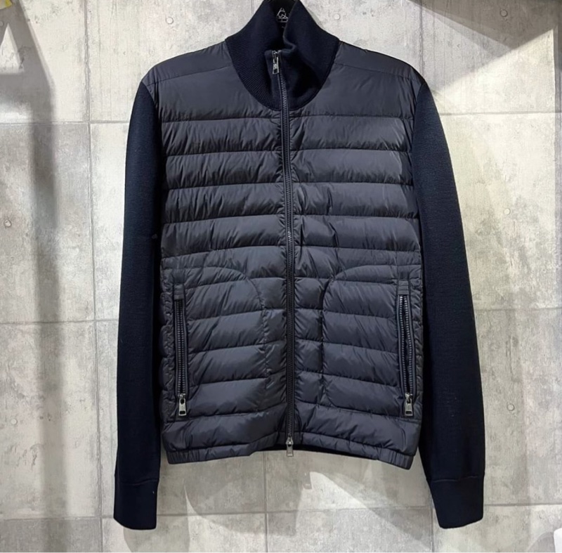 Moncler 深藍羊毛拼接羽絨針織外套 價格可議-10