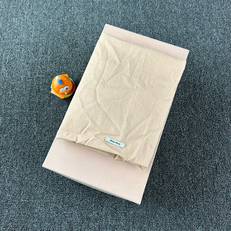 98新MiuMiu繆繆NB 530  德訓鞋NB聯名款 尺碼36.5-7