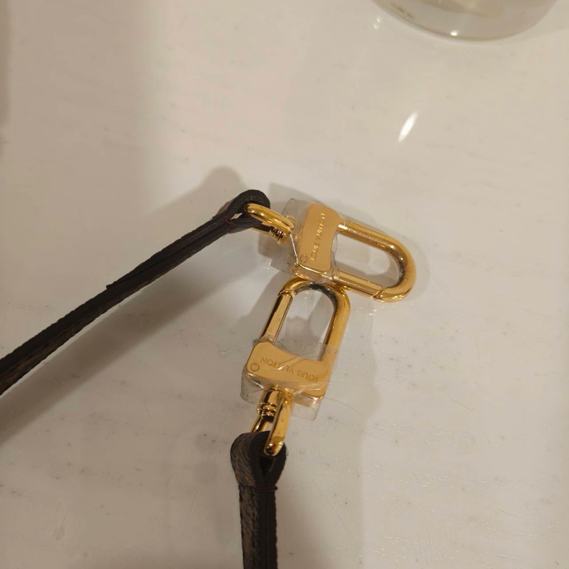 大全配🈶購證❤️ lv #新款 老花 #雙肩包 #後背包 #鏈條款-13