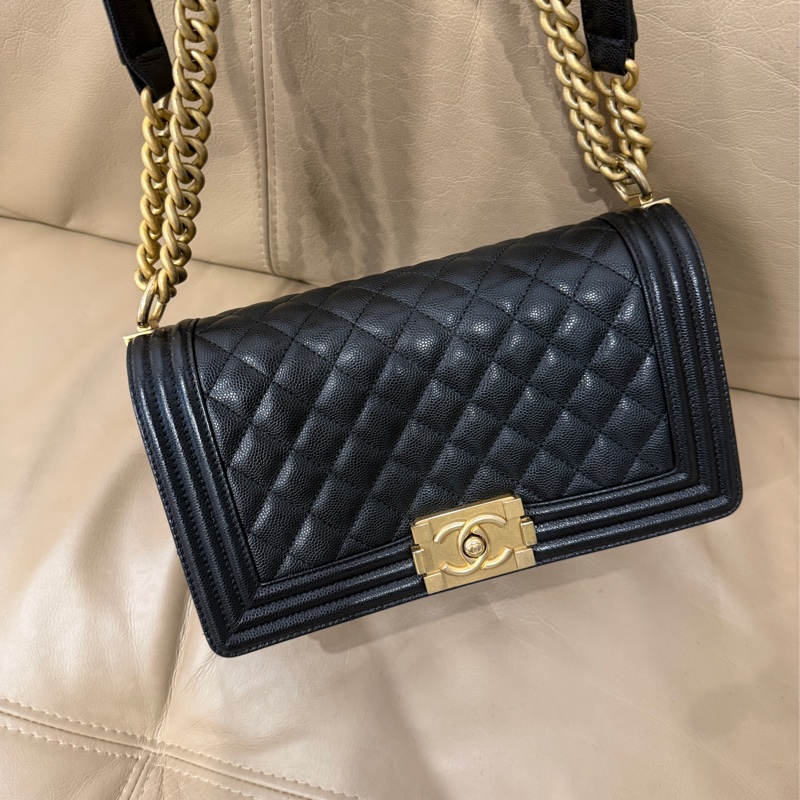 全新閒置全配❤️ #香奈兒 #黑金 #荔枝皮 #boy25 #中號-1