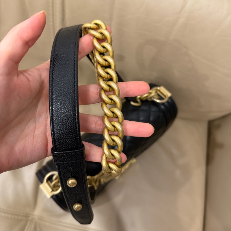 全新閒置全配❤️ #香奈兒 #黑金 #荔枝皮 #boy25 #中號-3