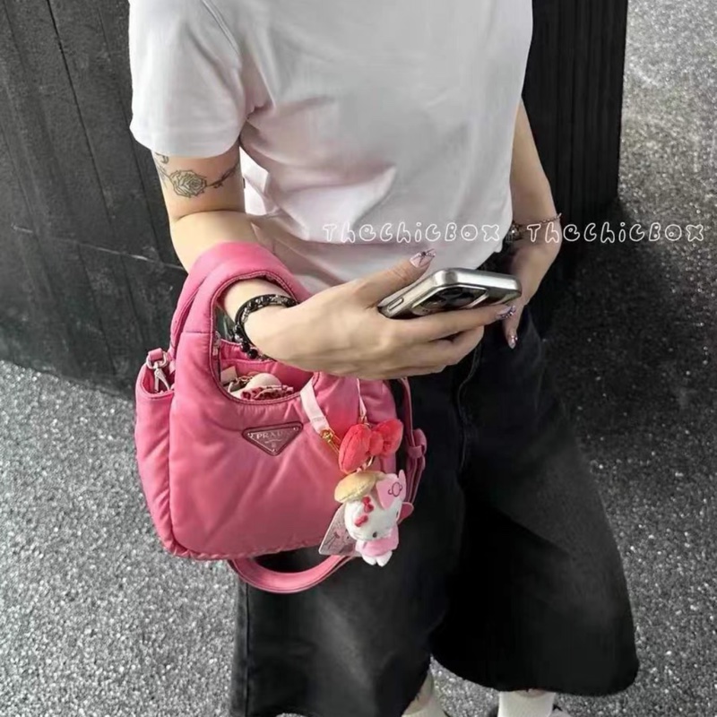 全新🈶購證🌟 prada #櫻花粉 #粉色 #泡芙 #菜籃子-5