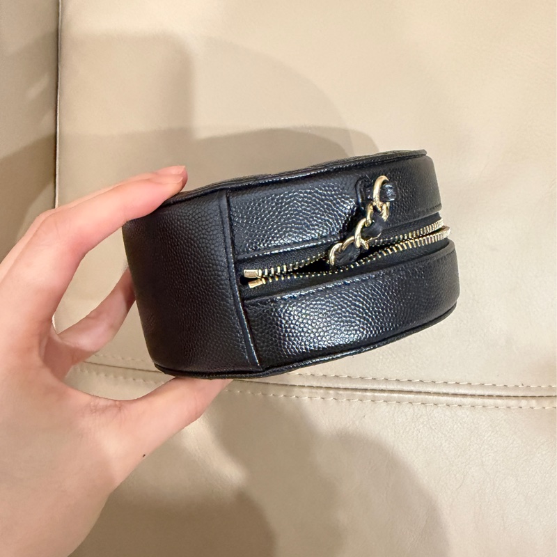 全新全配❤️ 香奈兒 #黑金 #荔枝皮 #圓餅包 #小圓餅-6