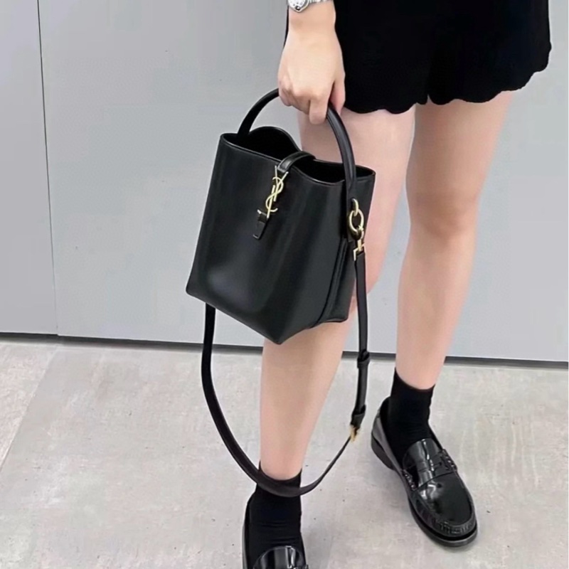 YSL聖羅蘭 芯片 爆款黑金Le37 mini水桶包-7