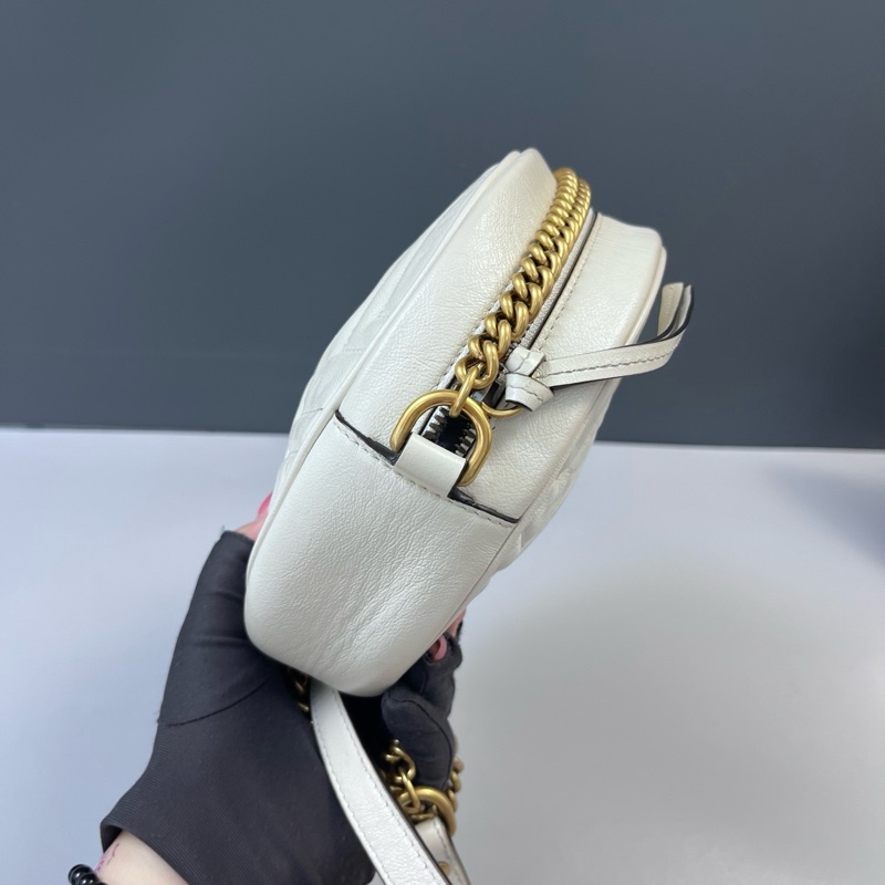 Gucci古馳 白色牛皮marmont圓餅鏈條包 尺寸18*18*6-4