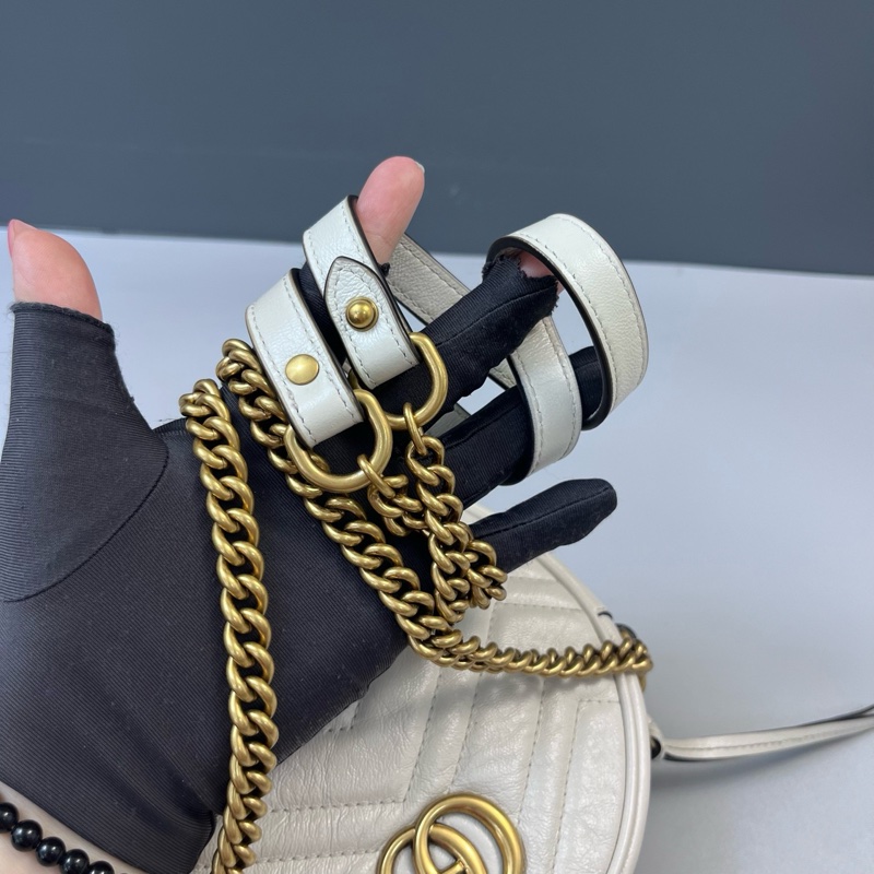 Gucci古馳 白色牛皮marmont圓餅鏈條包 尺寸18*18*6-7