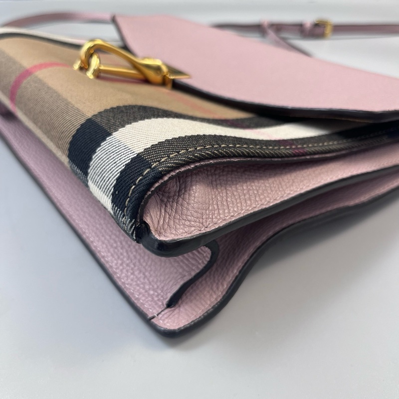 Burberry巴寶莉格紋拼皮郵差單肩斜挎包尺寸23*19*6cm-3